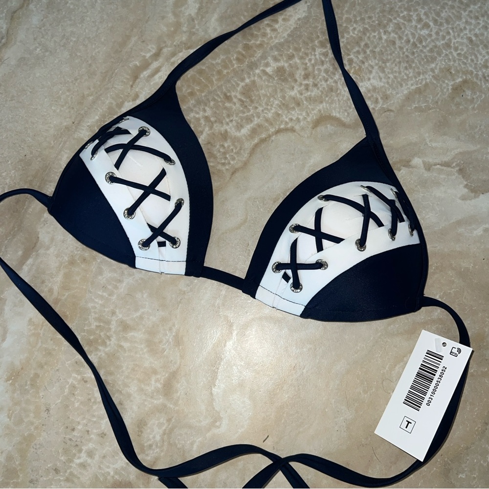 Fredericks of Hollywood bikini top deadstock